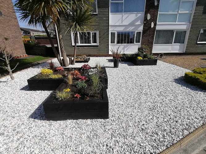 E Reynolds Fencing