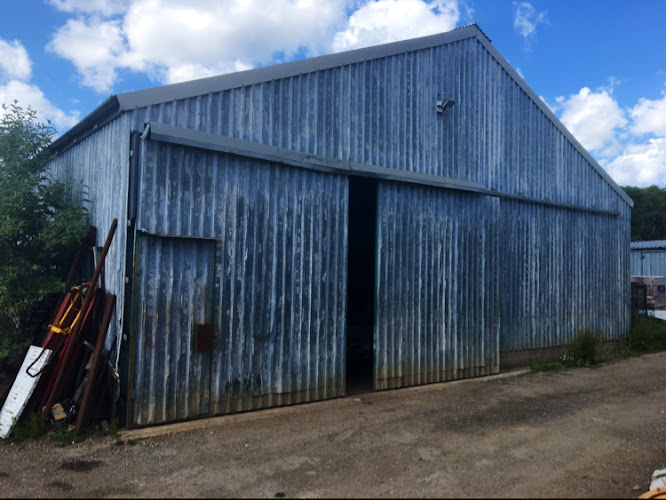 E Reynolds Fencing