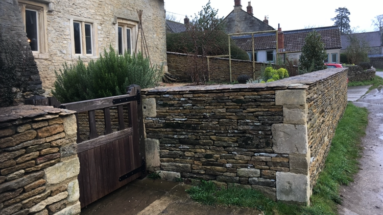 E Reynolds Fencing E Reynolds Fencing